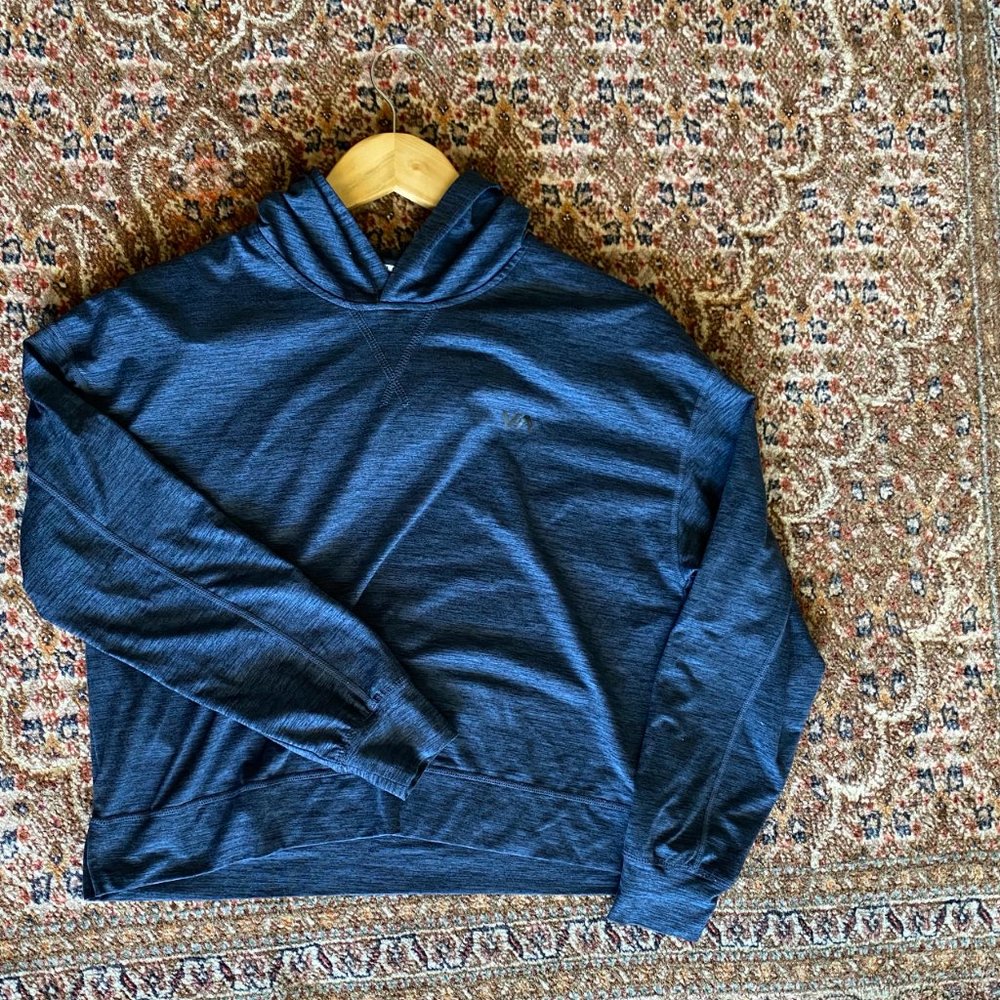 RVCA  Women’s Pullover Hoodie size Small